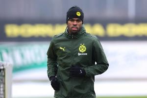 leyu乐鱼体育-罗马诺：多特希望留住楚克乌梅卡，将与切尔西展开谈判