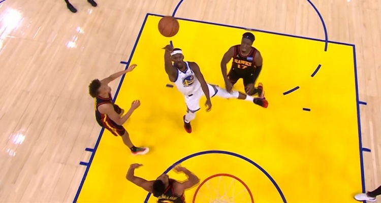 leyu乐鱼体育-定点爆破！巴特勒连续冲击麦科勒姆 强攻得手后又打2+1